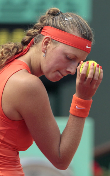 爱游戏官方入口-包含TL前途光明！，科维托娃新星夺冠表现突出上演精彩一战的词条