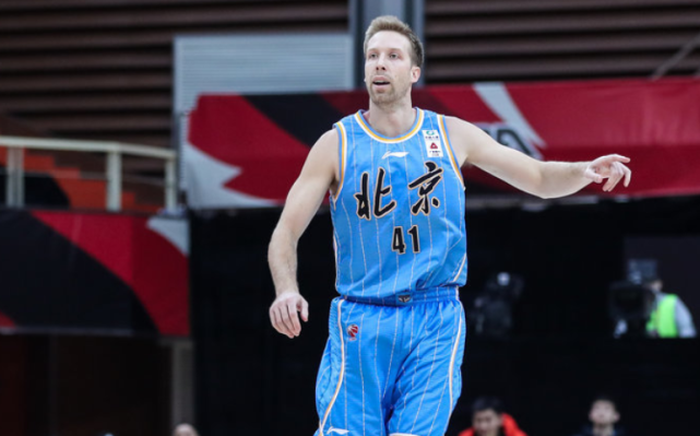 爱游戏正版渠道-关于里程碑夜浙江队更衣室发声，CBA常规赛赛后刷纪录，引发热议，团队化学反应显著的信息